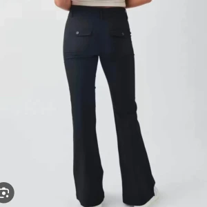 Kostymbyxor  - Från Gina , svarta , inga defekter 