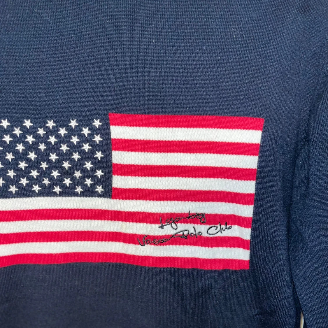 Mörkblå tröja med amerikansk flagga - 90