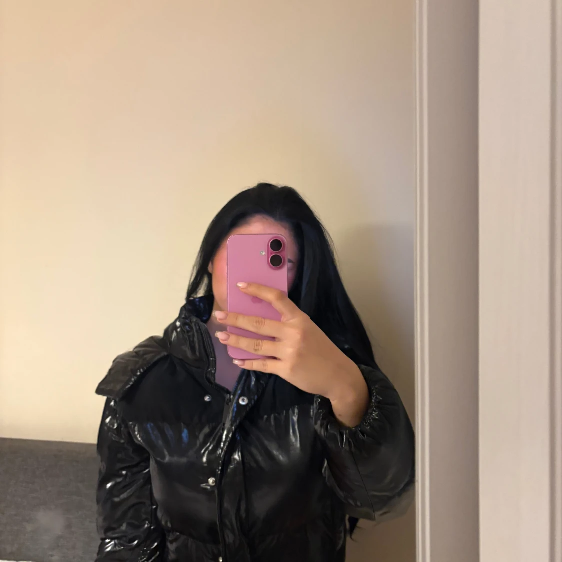 Dunjacka i lackerat material - 90