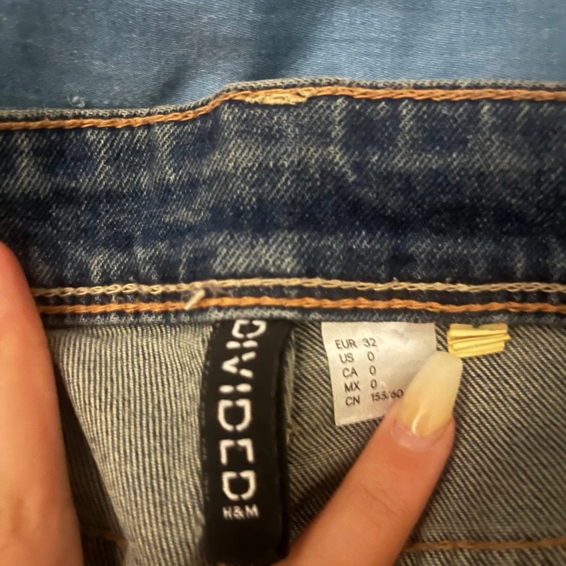 jätte snygga lågmidjade jeans!! - 92