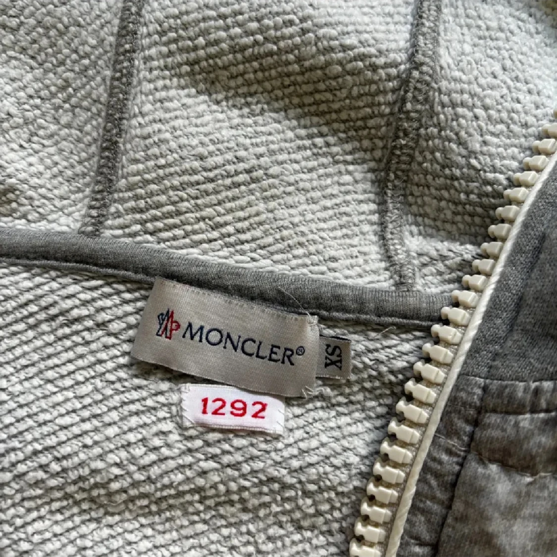 Moncler cardigan  - 91