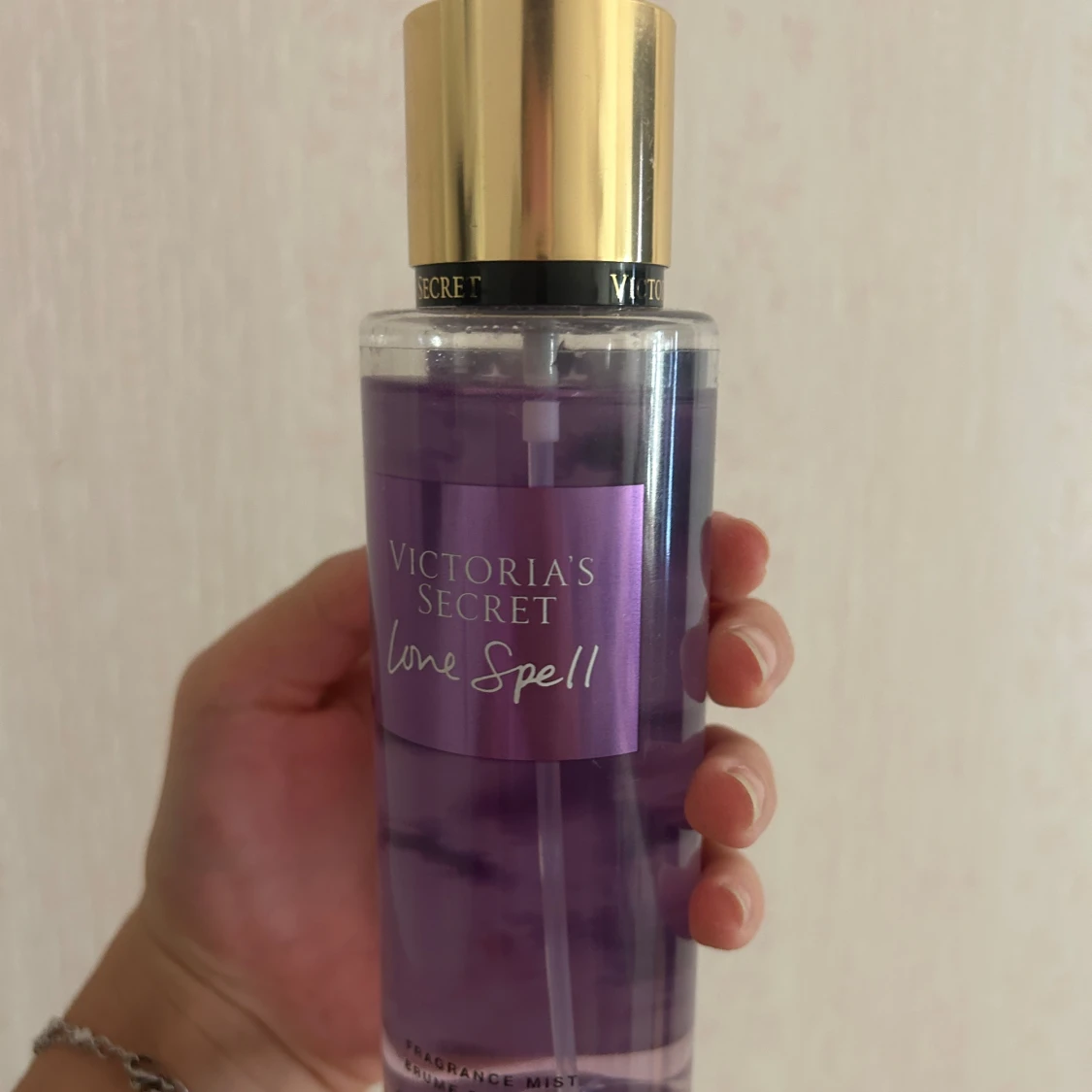 Victoria secret  - 90