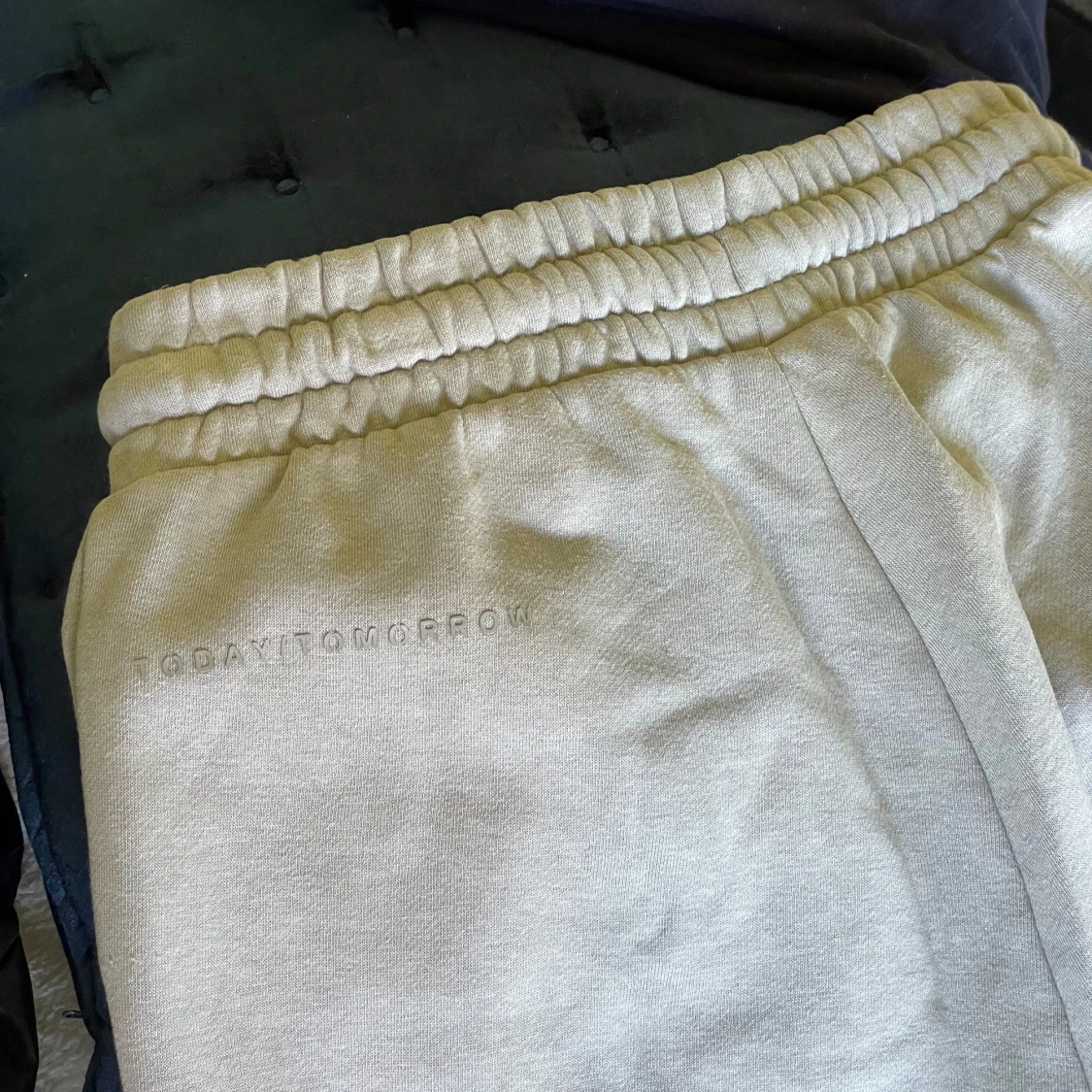 Ljusgröna mjukisbyxor - 90