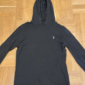 Hoodie från Ralph Lauren - Ralph Lauren hoodie. 