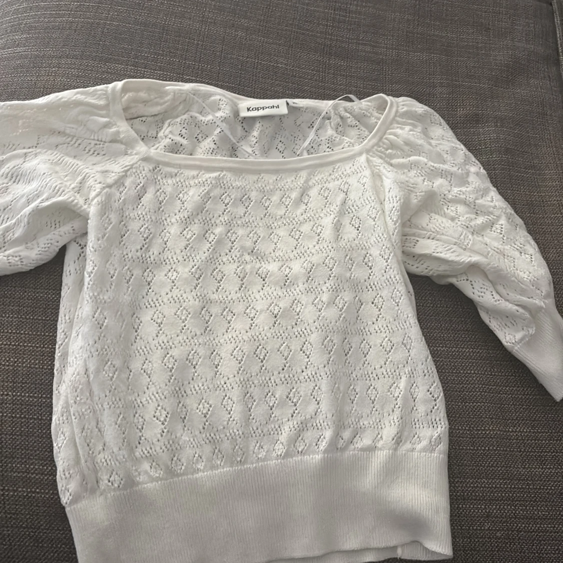 Vit stickad topp från Kappahl XS - 3