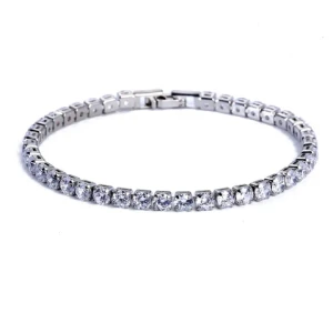 Armband - 20 st i lager.  49 kr styck!  Skickar med ett extra vid köp!  Passar smala och           medel-tjocka handleder