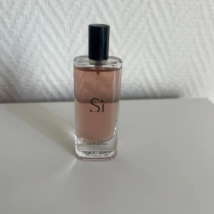 Giorgio Armani Sì - 15ml, perfekt om man vill testa eller ha i väskan