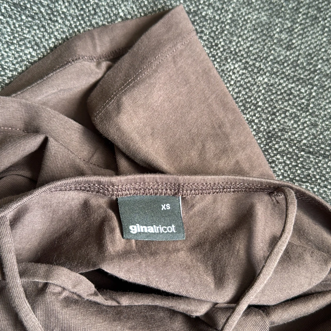 Brunt linne från Gina Tricot storlek XS - 2