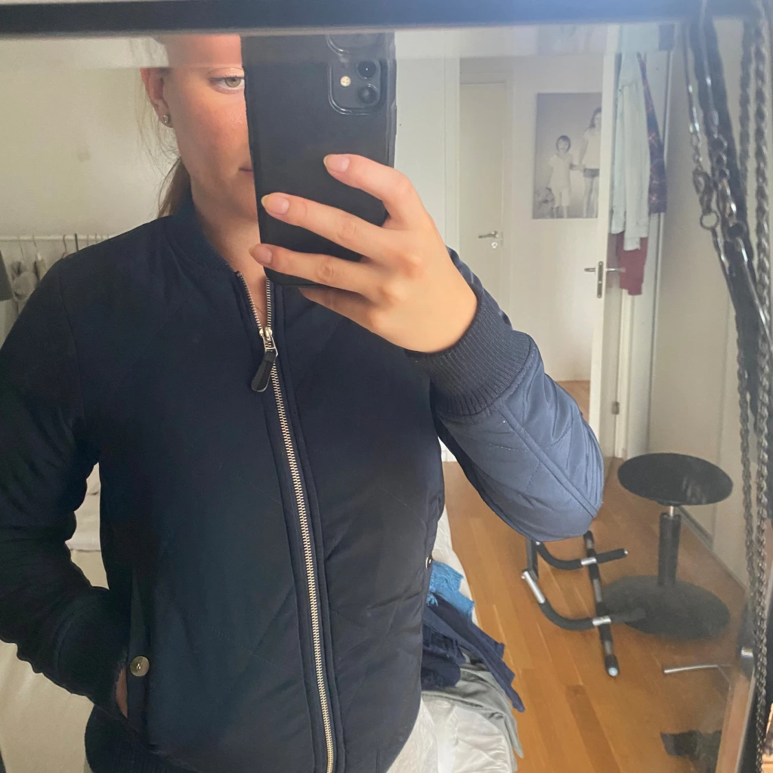 Svart bomberjacka från The Black Label - 2