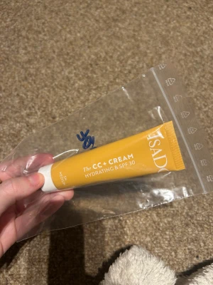 Isadora CC Cream 5N Medium - helt ny & oanvänd.