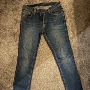 Nudie Jeans - Snygga blå jeans från Nudie!!