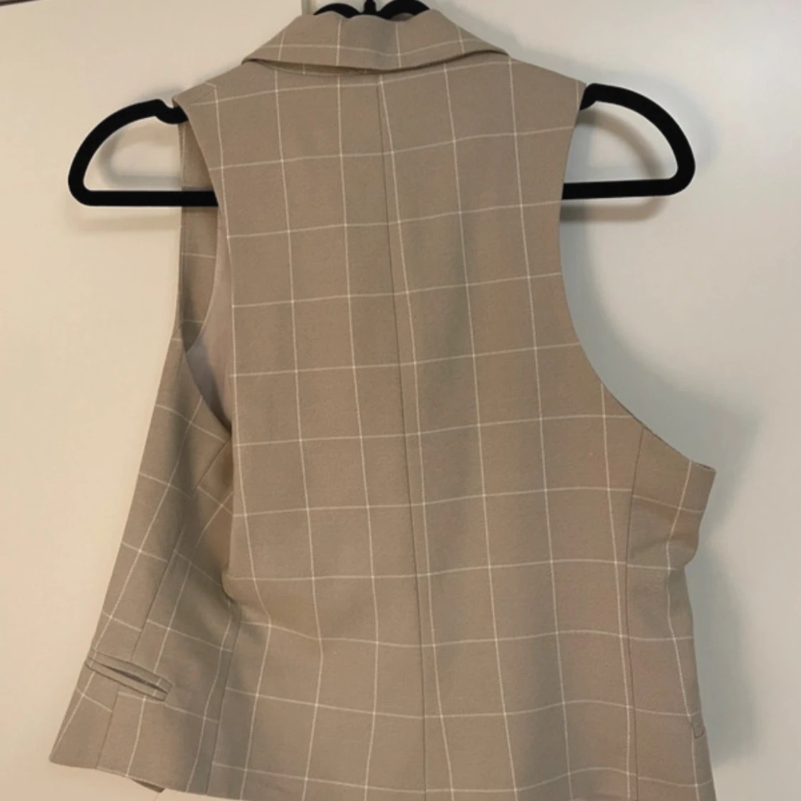 Beige rutig väst från ASOS - 1