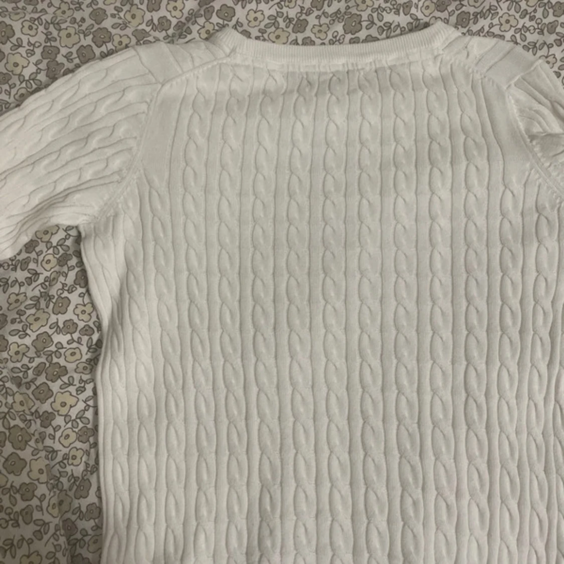 Vit kabelstickad tröja Basic You - 2