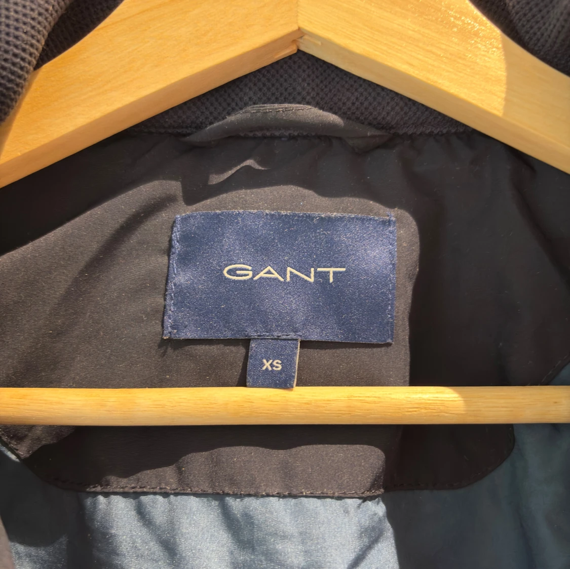 Mörkblå quiltad jacka Gant - 2