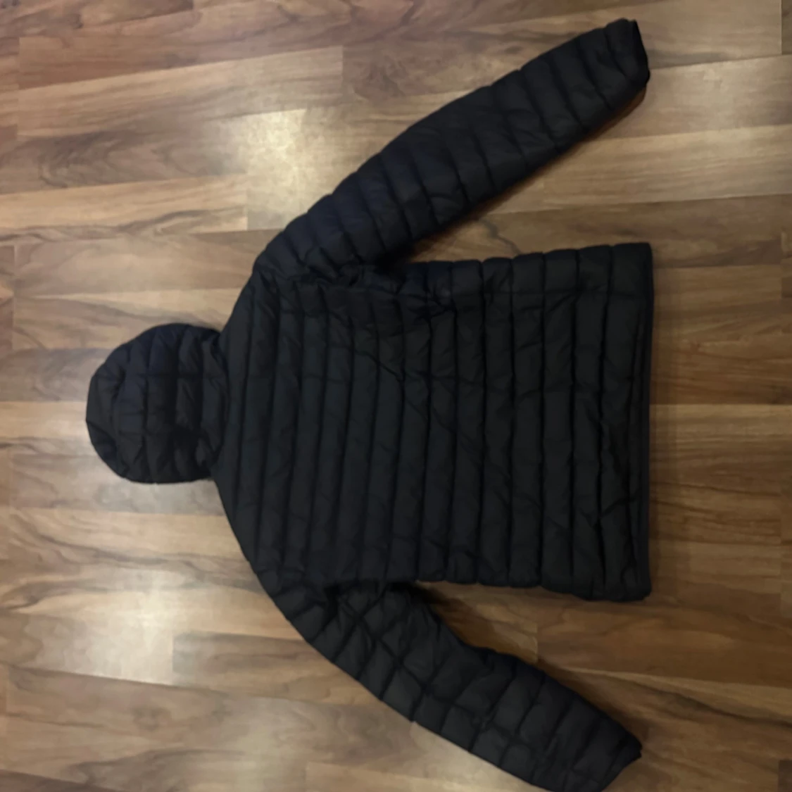 Svart dunjacka Peak Performance L - 2