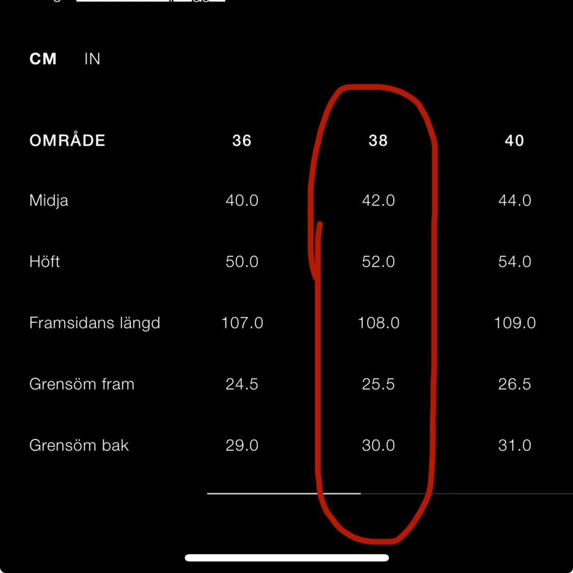 Svarta wide leg jeans låg midja stl 38 - 2