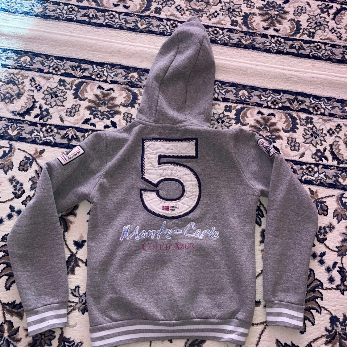 Grå hoodie Geographical Norway - 4