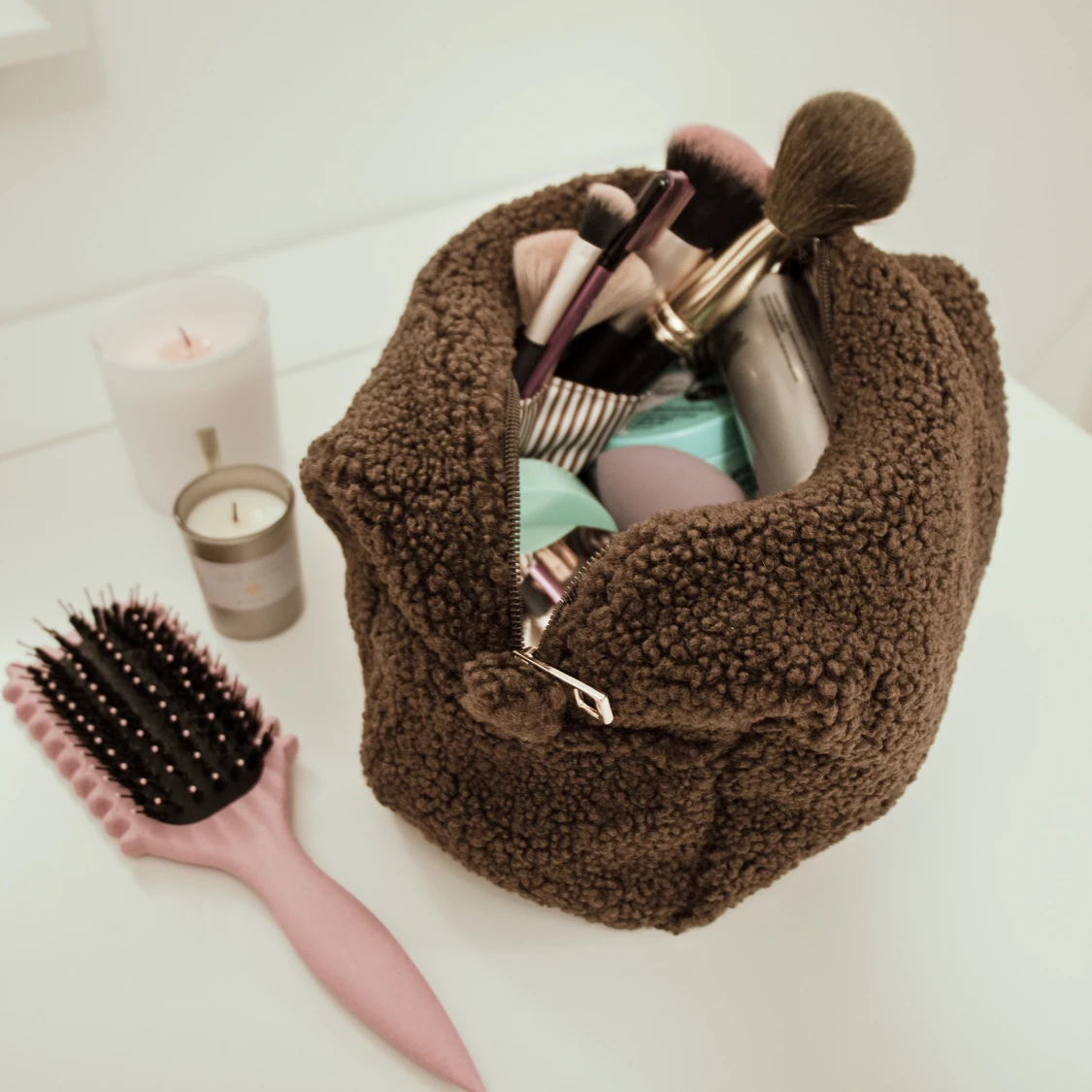 Brun teddy necessär  - 2