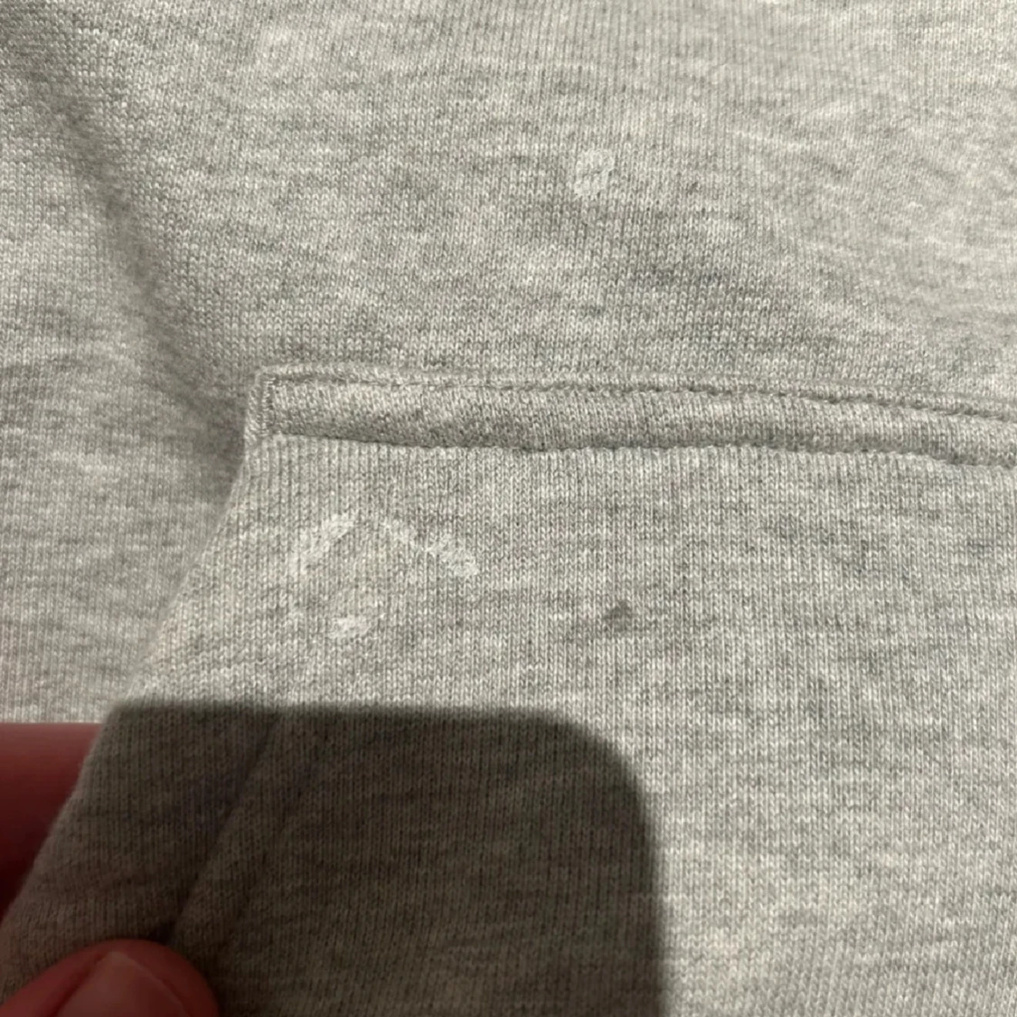 Grå Burberry hoodie med rutigt foder - 2