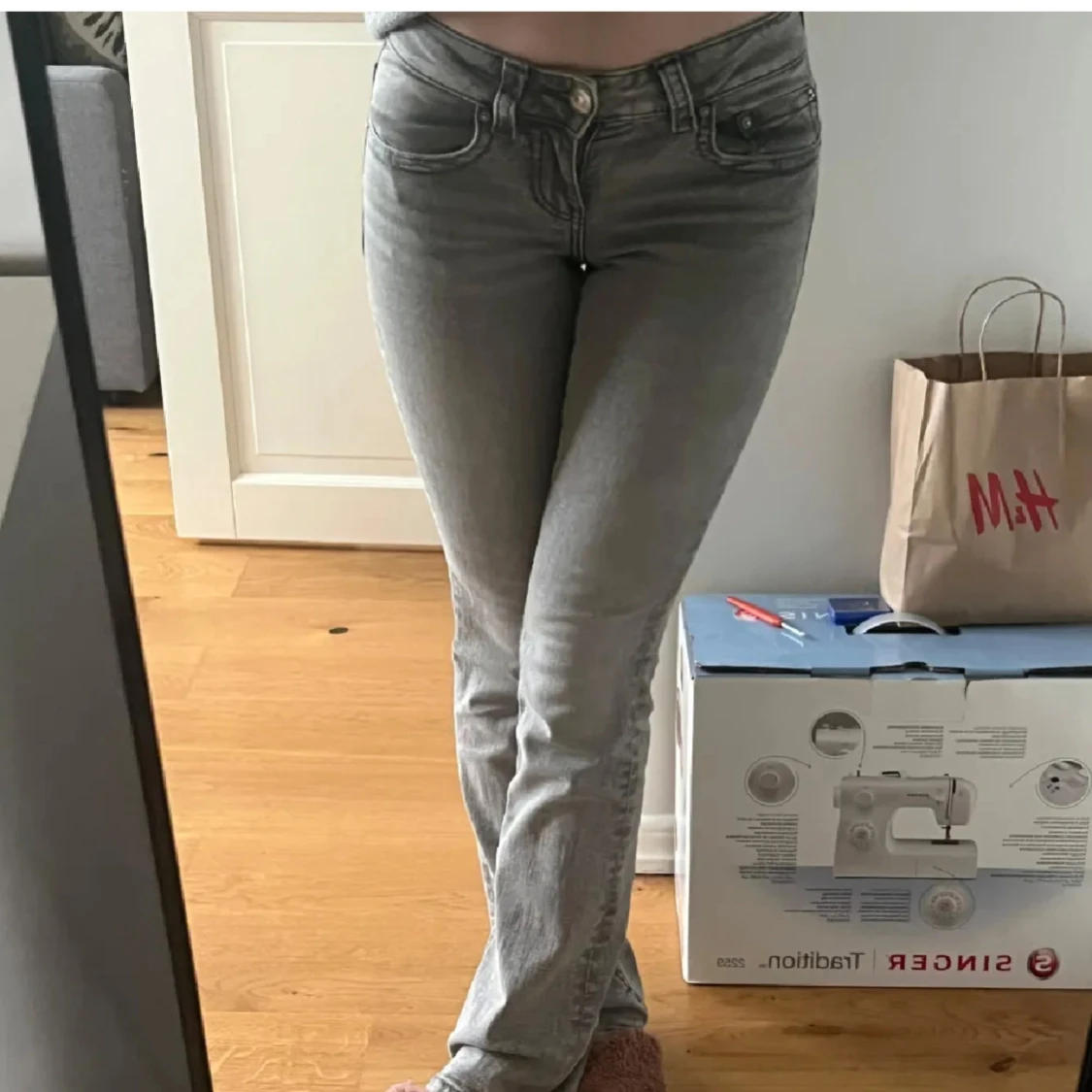 lågmidjade bootcut jeans - 1