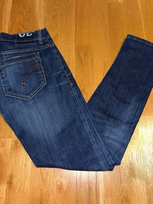 Dondup jeans - Riktigt feta dondups i väldigt bra skick. Storlek W29. Hör av dig vi funderingar.