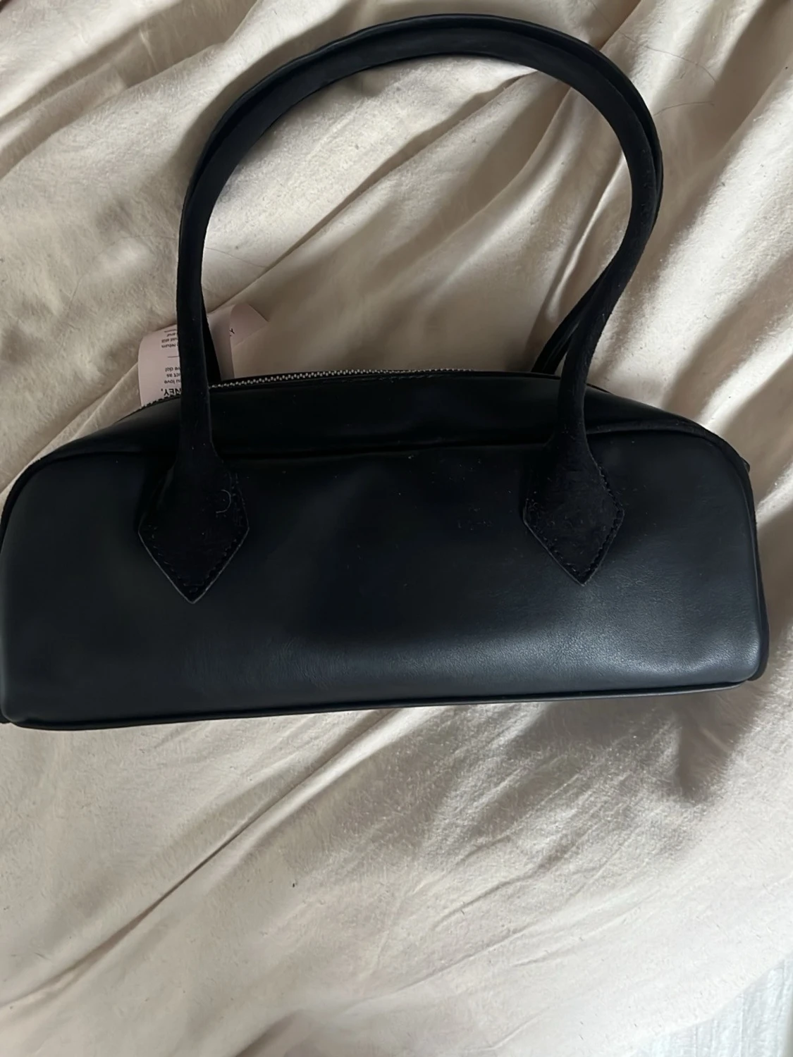 Svart handväska från Nelly