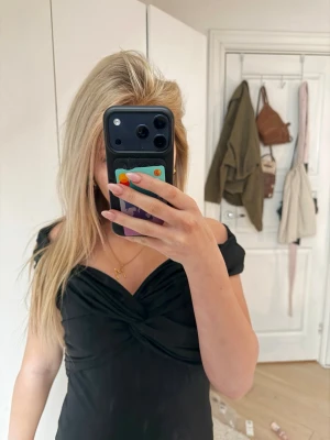 Supersnygg body  - Sååå snygg body, aldrig använd 