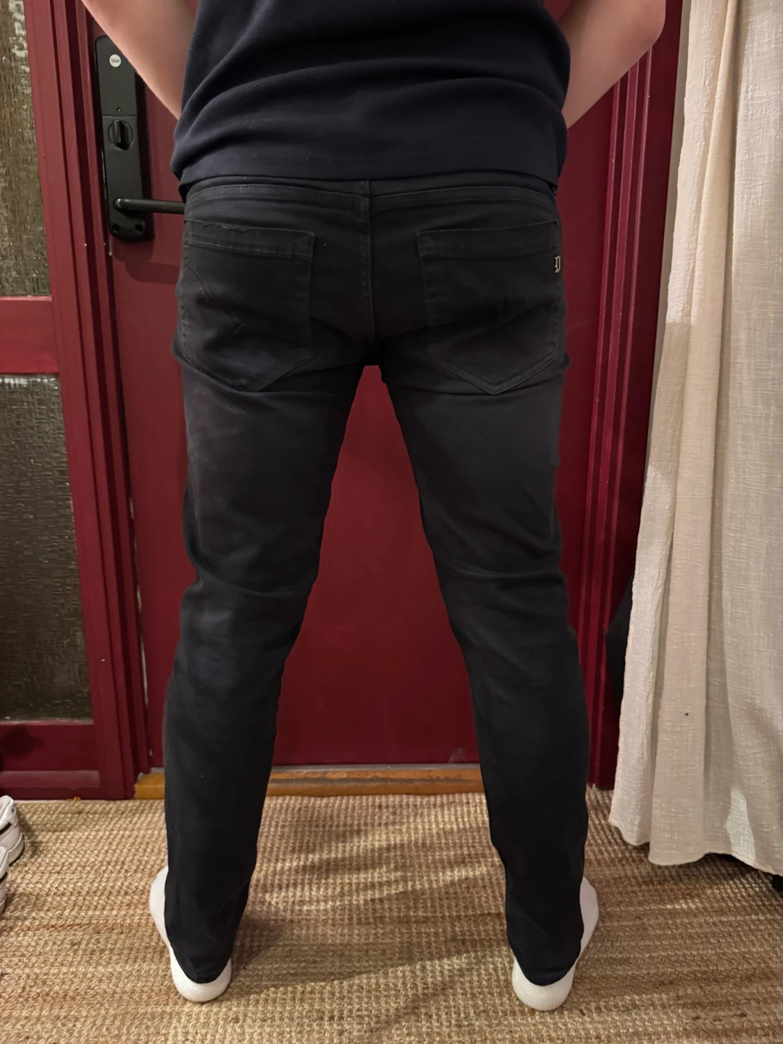 Svarta skinny jeans från Dondup - 2
