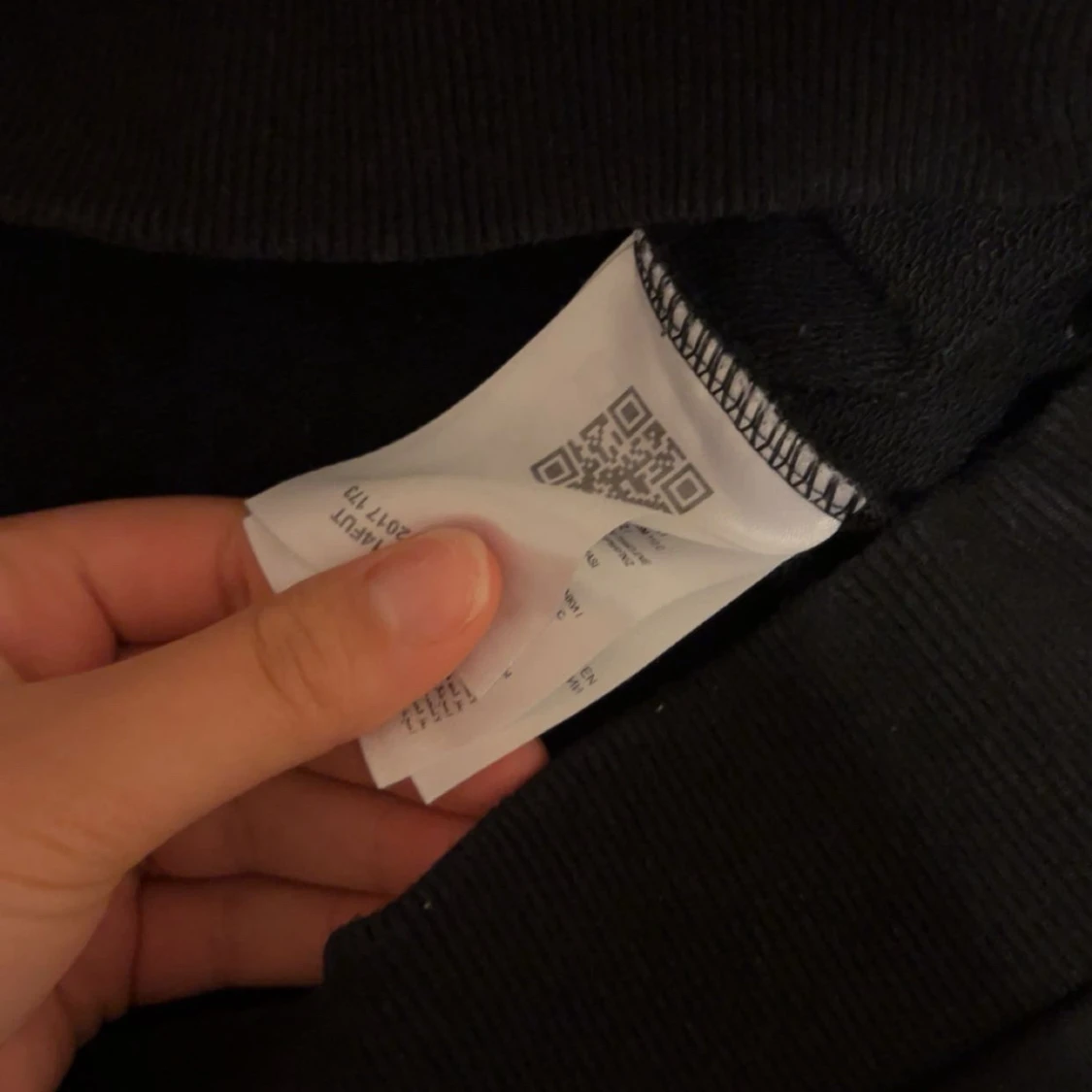 Svart Moncler tröja  - 3