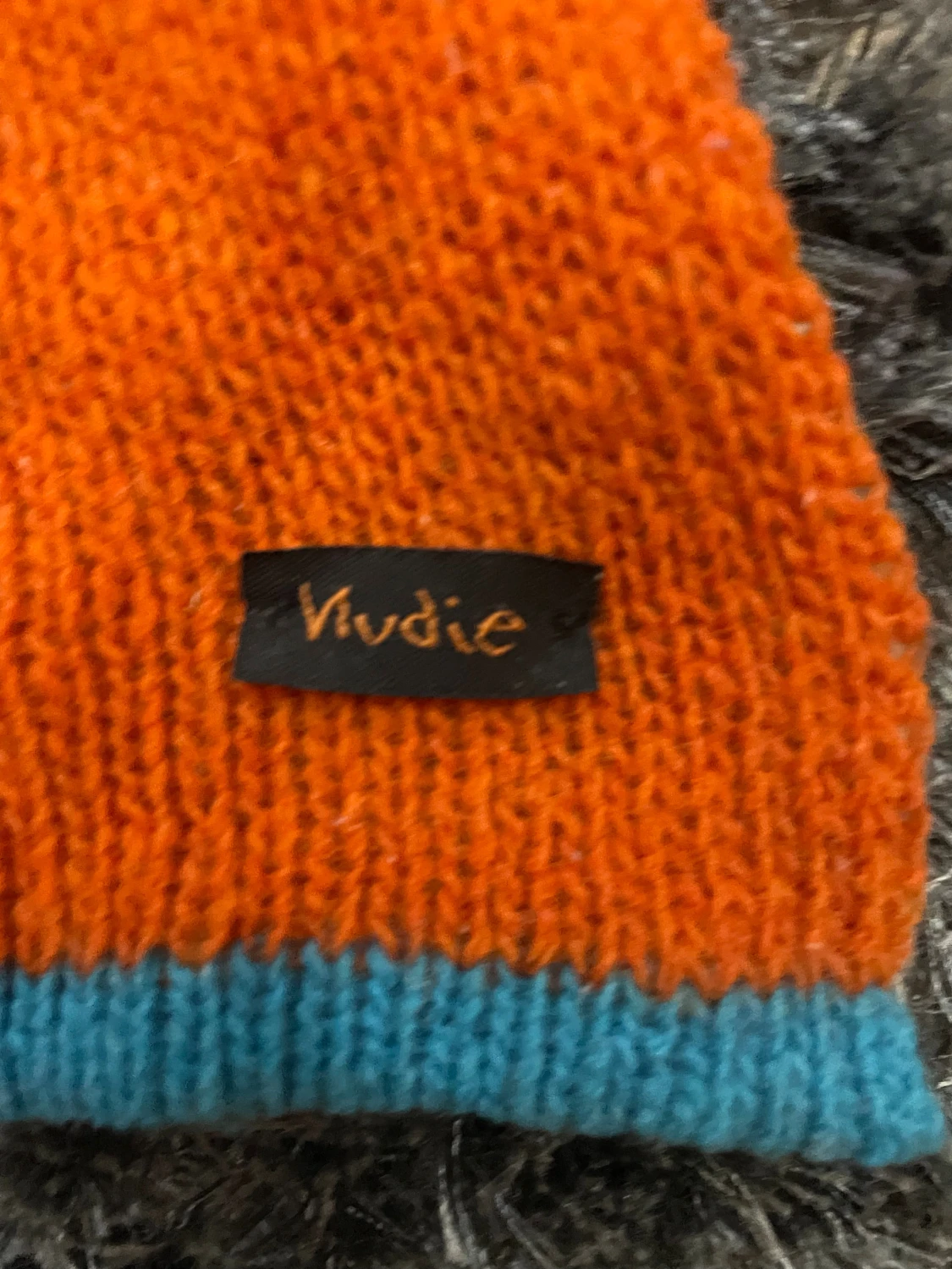 Nudie halsduk och mössa - 3