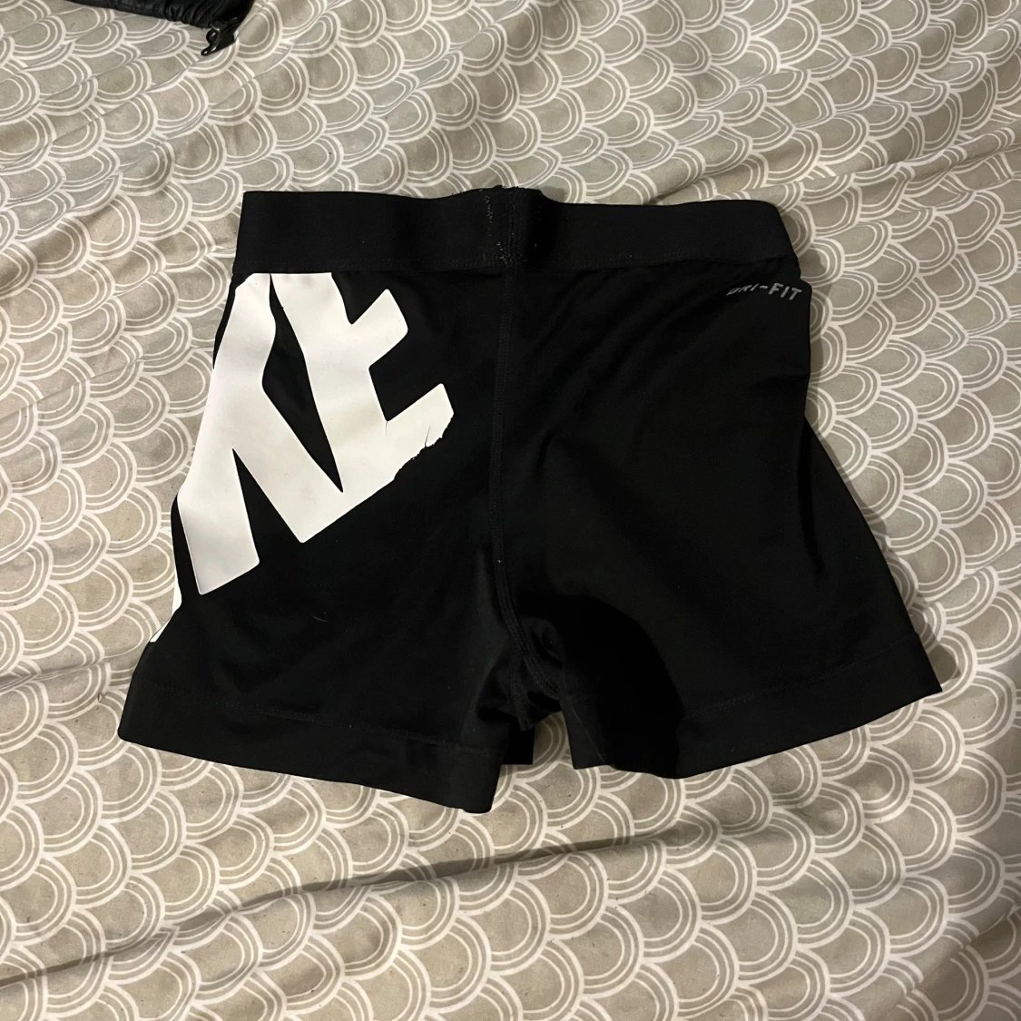 Nike Pro svarta träningsshorts - 1
