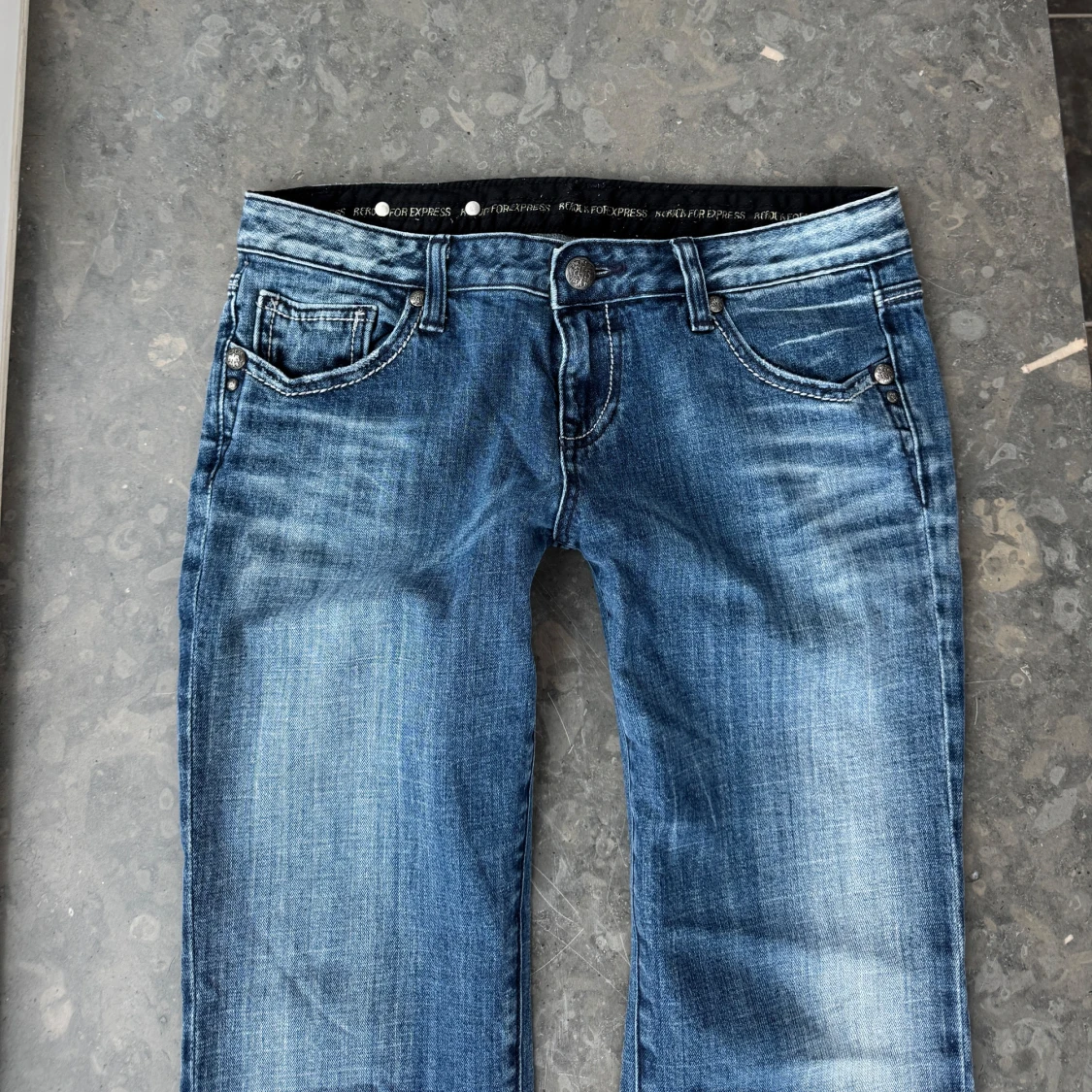 Lågmidjade jeans  - 1