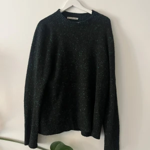 Acne stickad tröja - Stl 48