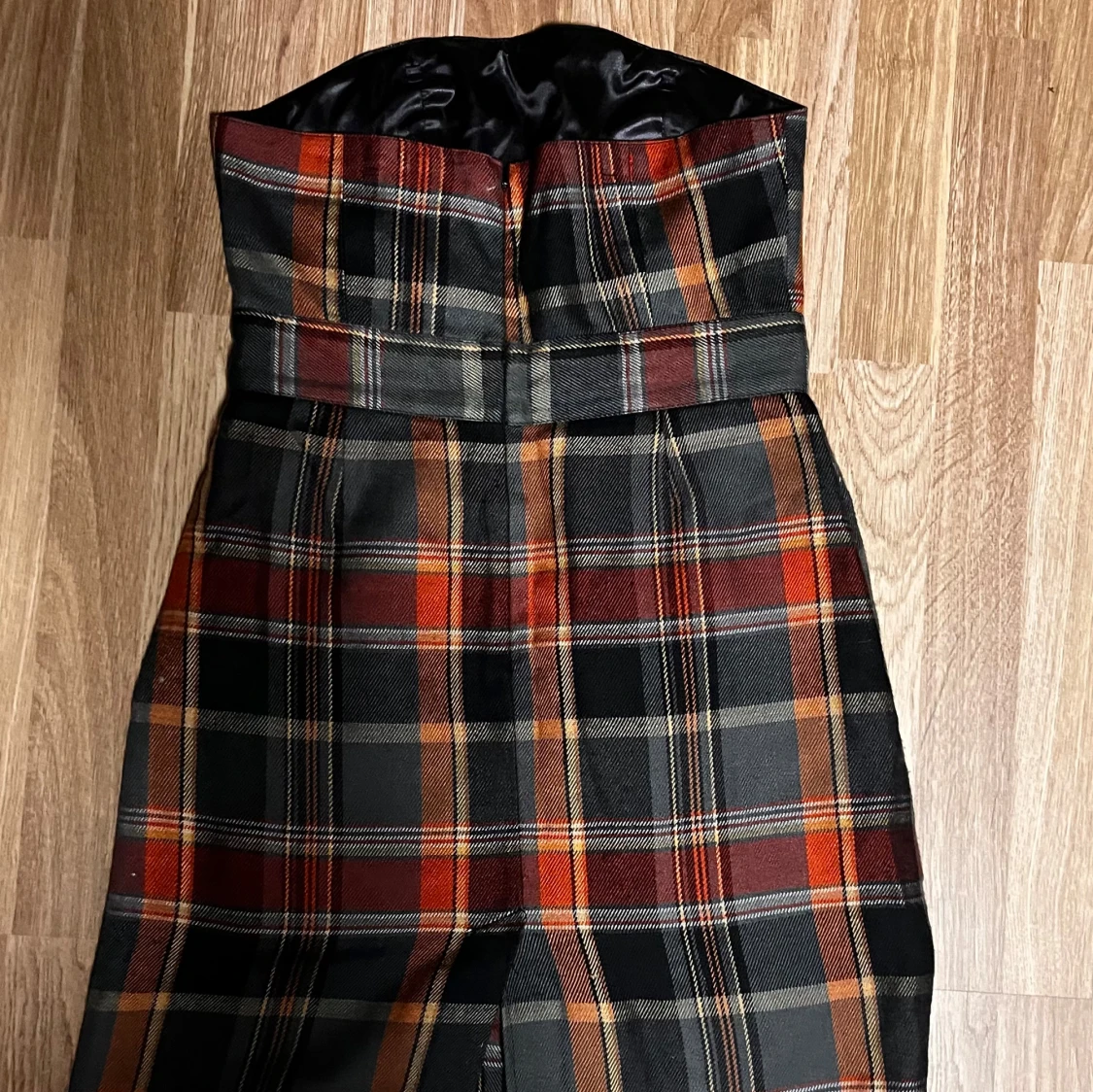 Rutig klänning b.young - 1