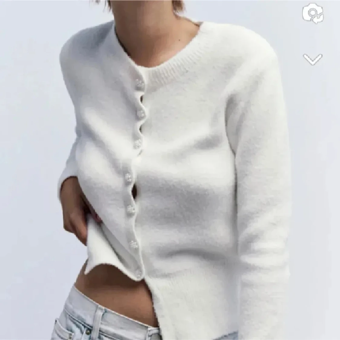 Vit kofta från Zara med pärlknappar - 1