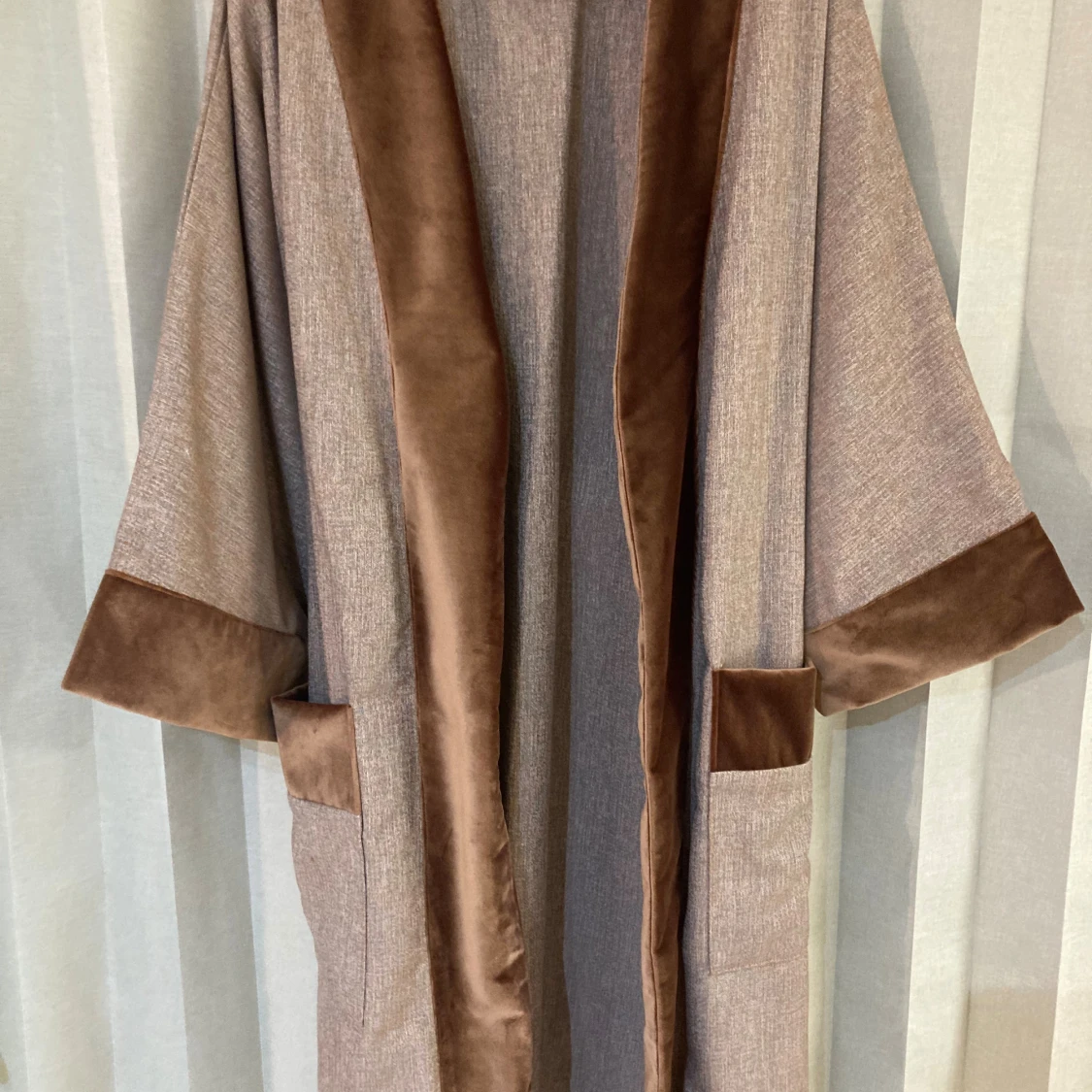 Skräddarsydd Kimono/Rock – Helt Ny - 3
