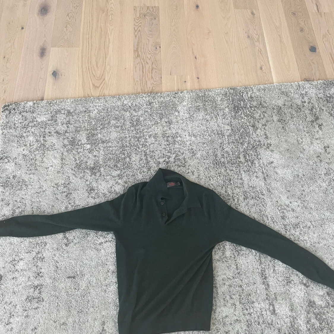 Mörkgrön merinoull pikétröja Morris