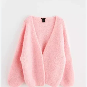 Ljusrosa fluffig kofta från Bik Bok - Superfin ich trenidig kofta från lindexx! 