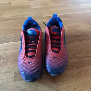 Snygga Nike tns skor  - Nike tns skor snyggt färg storlek 38,5