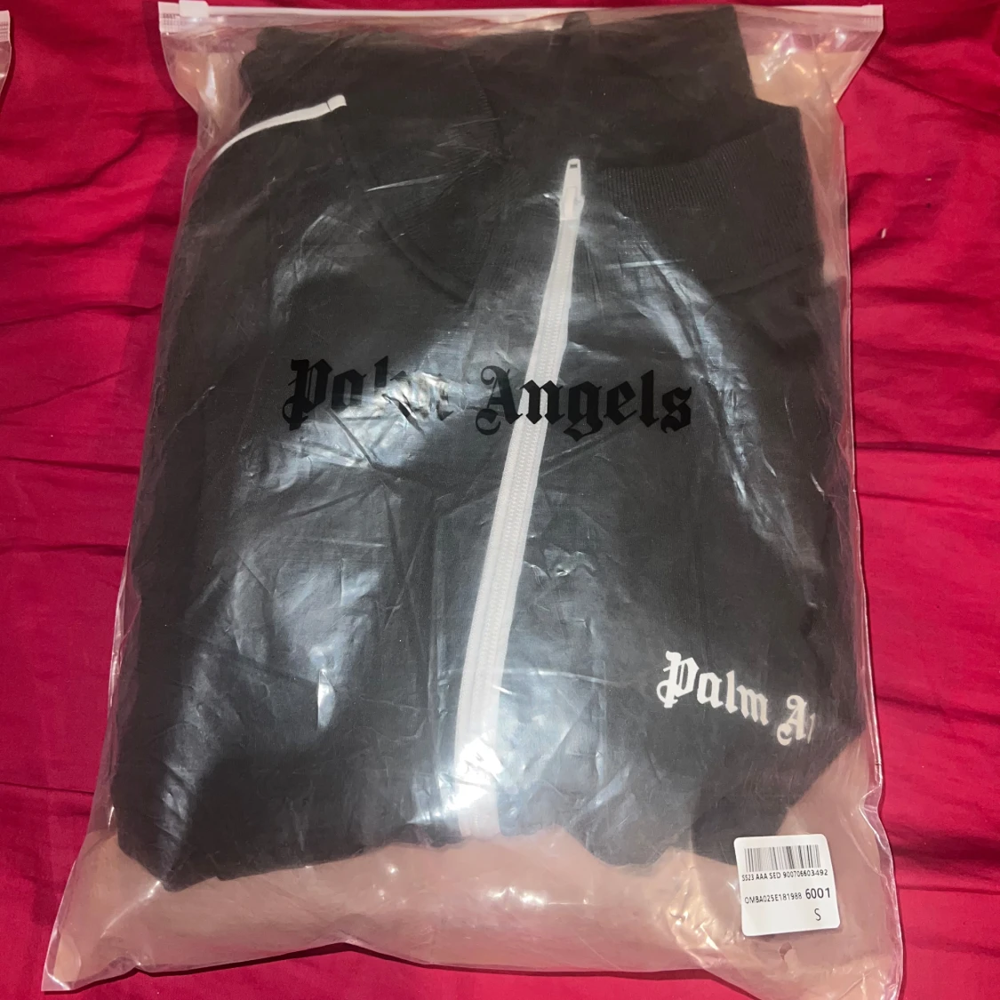 Svart Palm Angels tröja storlek S - 4