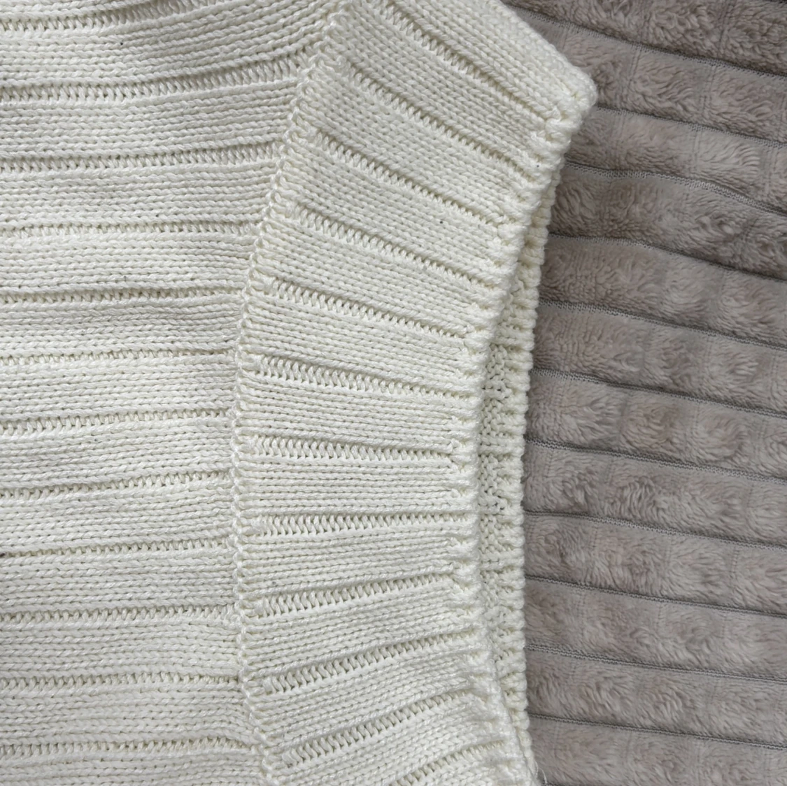 Randig croppad stickad tröja H&M - 4