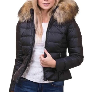 Jacka rockandblue - Jättefin jacka som är något för liten för mig. Äkta päls!!