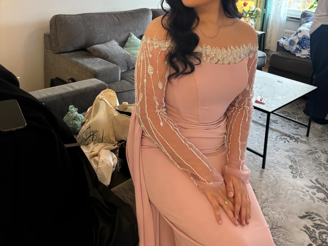 Ljusrosa långklänning  - 1