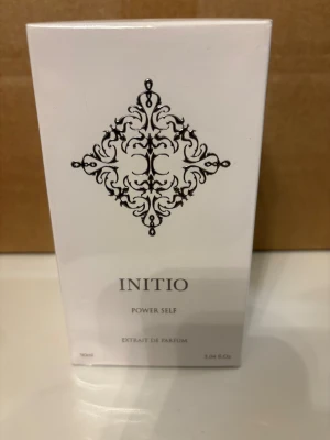  Power self förseglad - En helt ny förseglad  Power self från initio