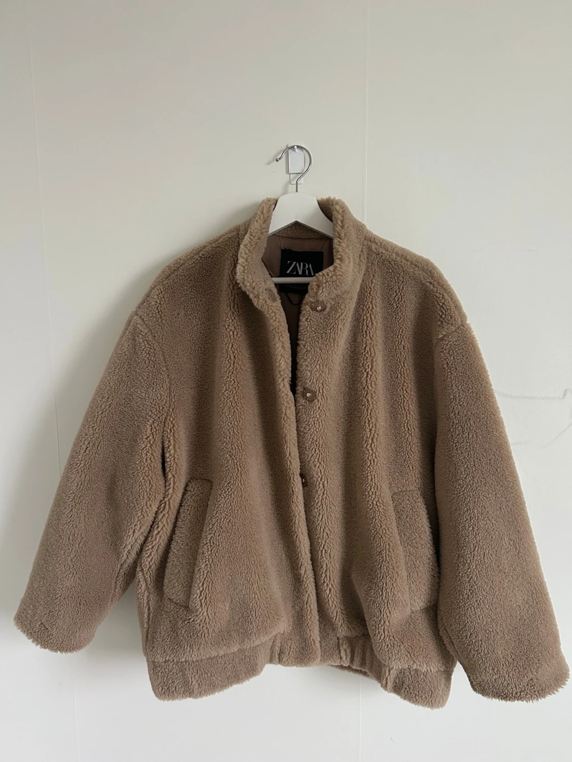 Beige teddyjacka från Zara XS-S - 1