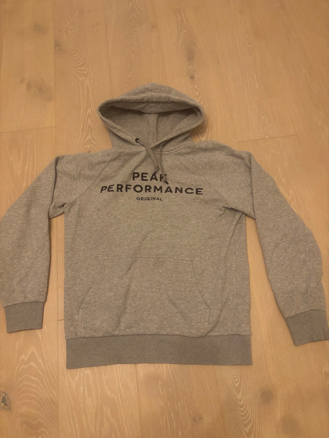 Grå hoodie Peak Performance M - 1