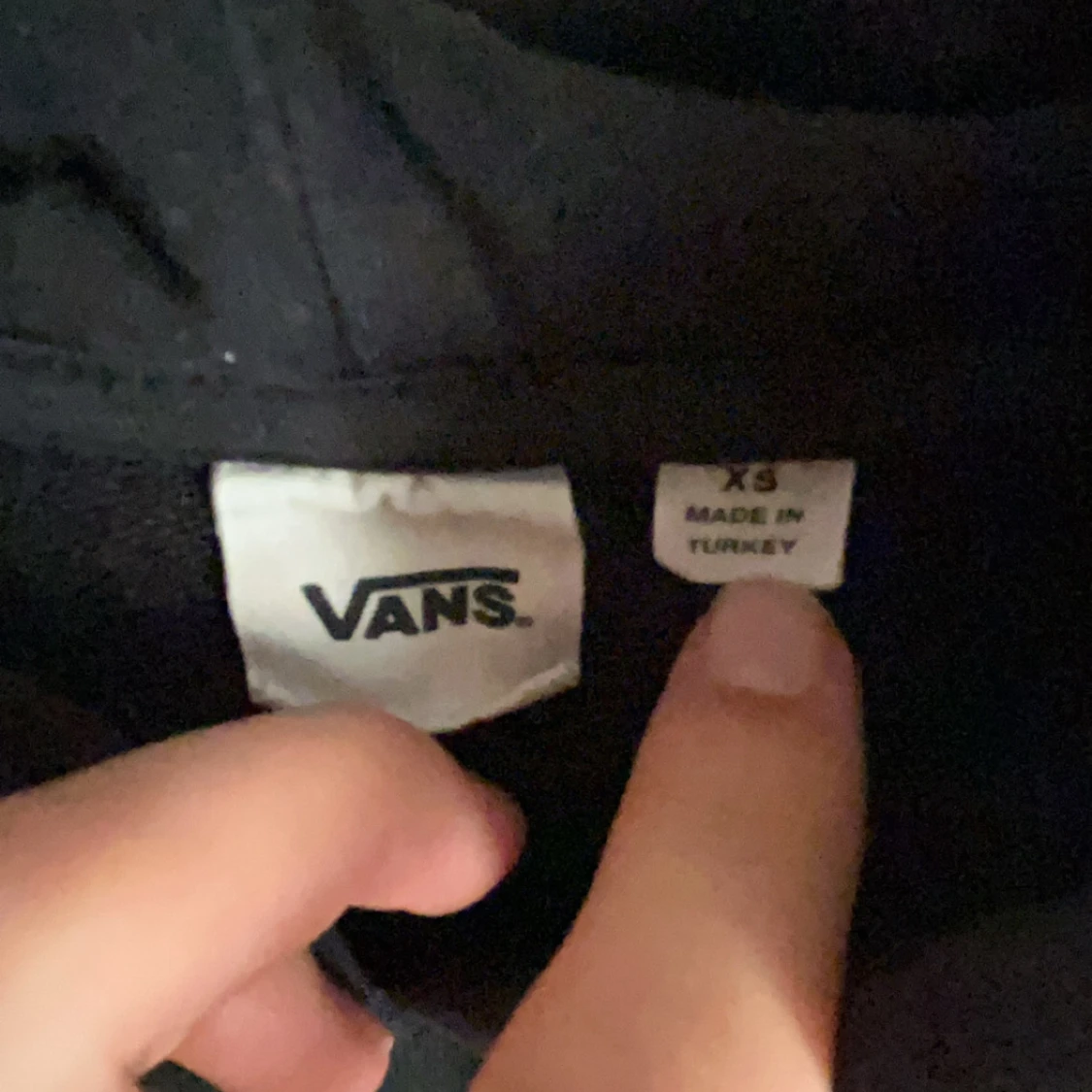 Svart hoodie från Vans XS - 1