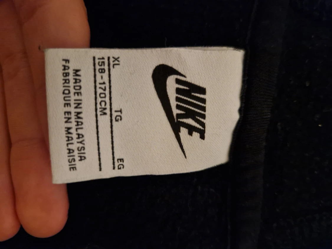 Svart hoodie från Nike - 2