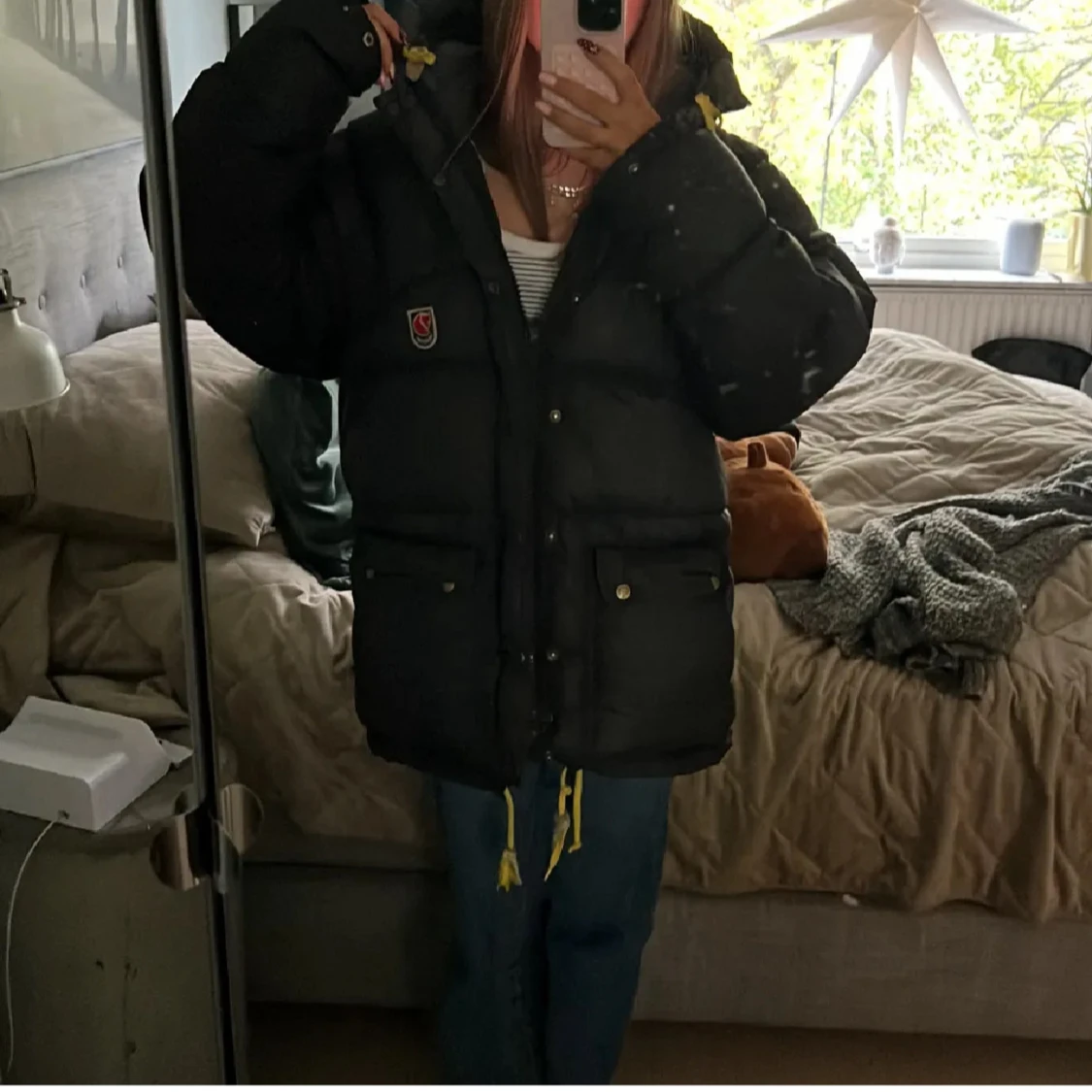 Svart dunjacka från Fjällräven - 1