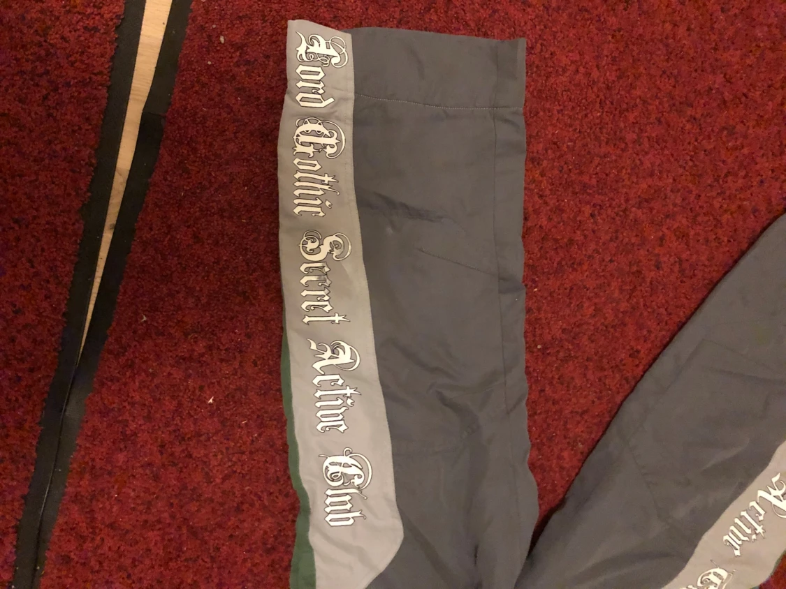 Grå byxor Lord Gothic Secret Active Club - 1